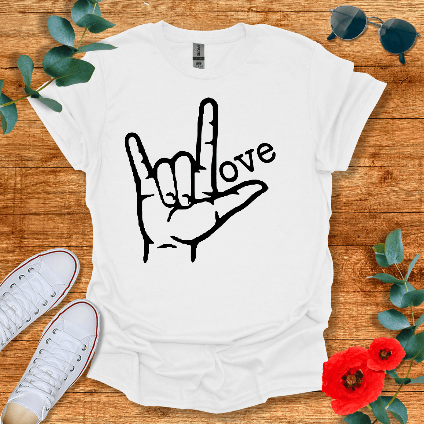 Love T-Shirt